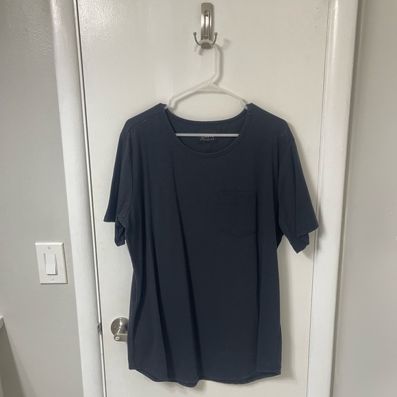 Men’s Cuts T-Shirt - Picture 1 of 2